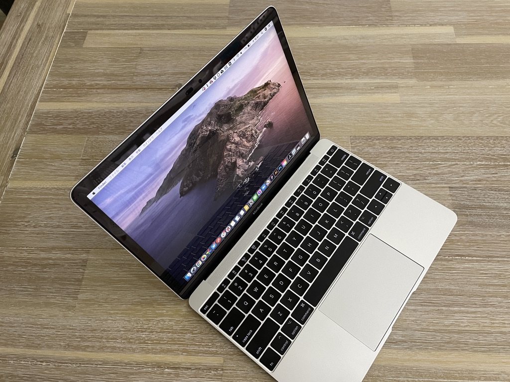 12インチMacBook